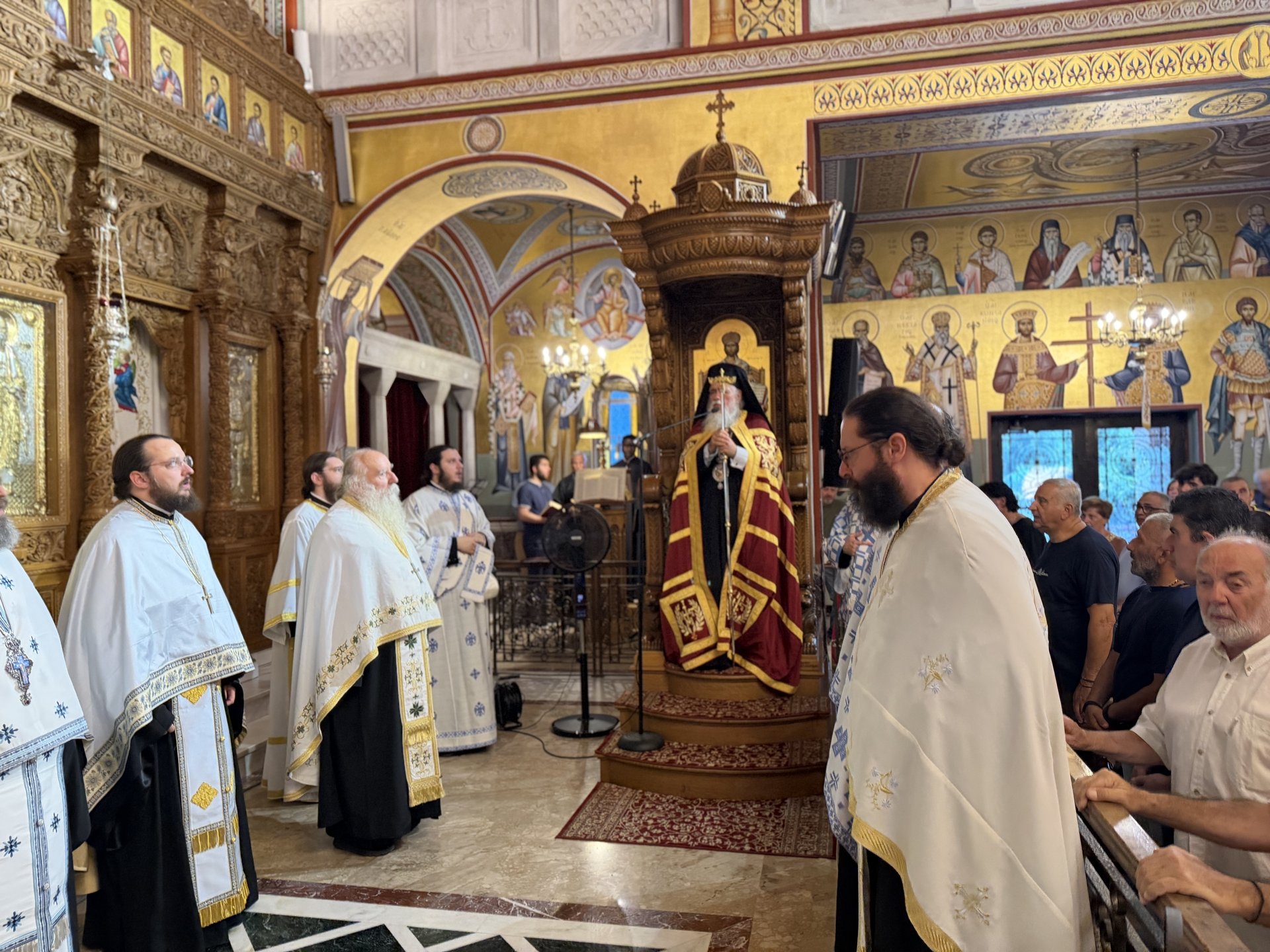 Τα «βγάσματα» της ιεράς εικόνος της Υ. Θ. Φανερωμένης στη Ν. Μηχανιώνα