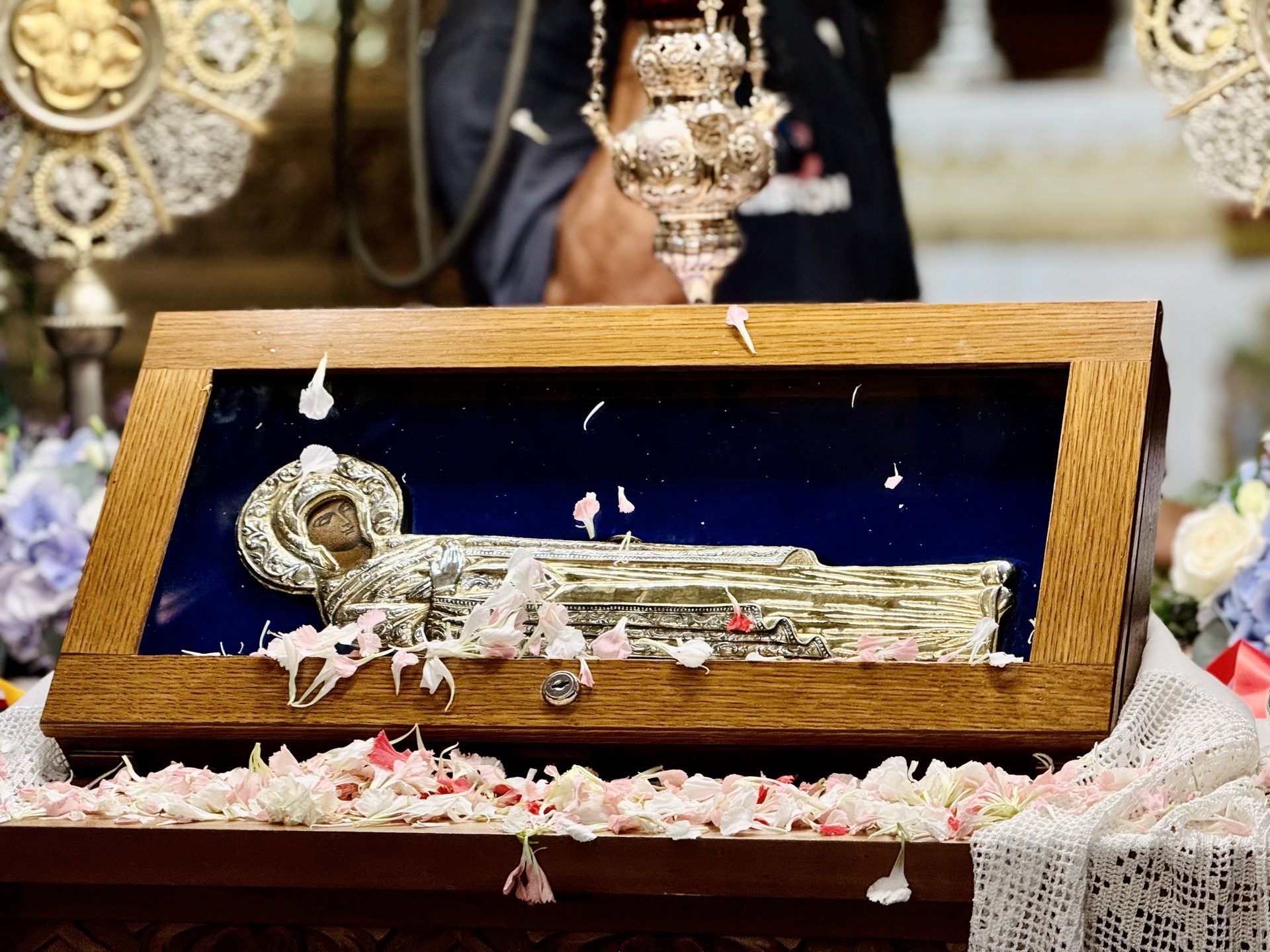 Τα Εγκώμια της Παναγίας στον πανηγυρίζοντα Ιερό Ναό της Παναγίας Νέας Μηχανιώνας