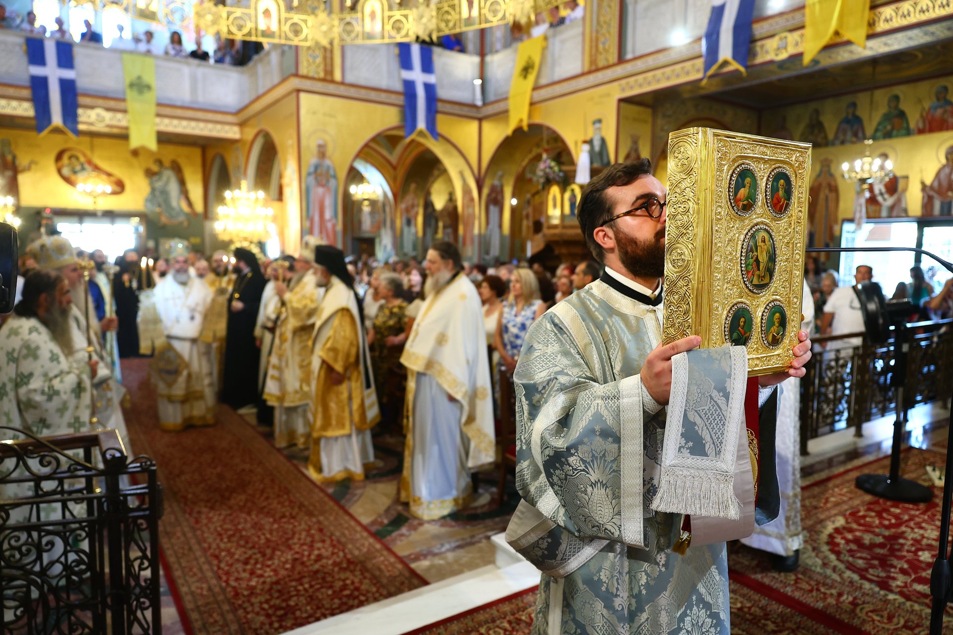 Πολυαρχιερατικό Συλλείτουργο στον πανηγυρίζοντα Ιερό Ναό της Παναγίας Φανερωμένης Νέας Μηχανιώνας
